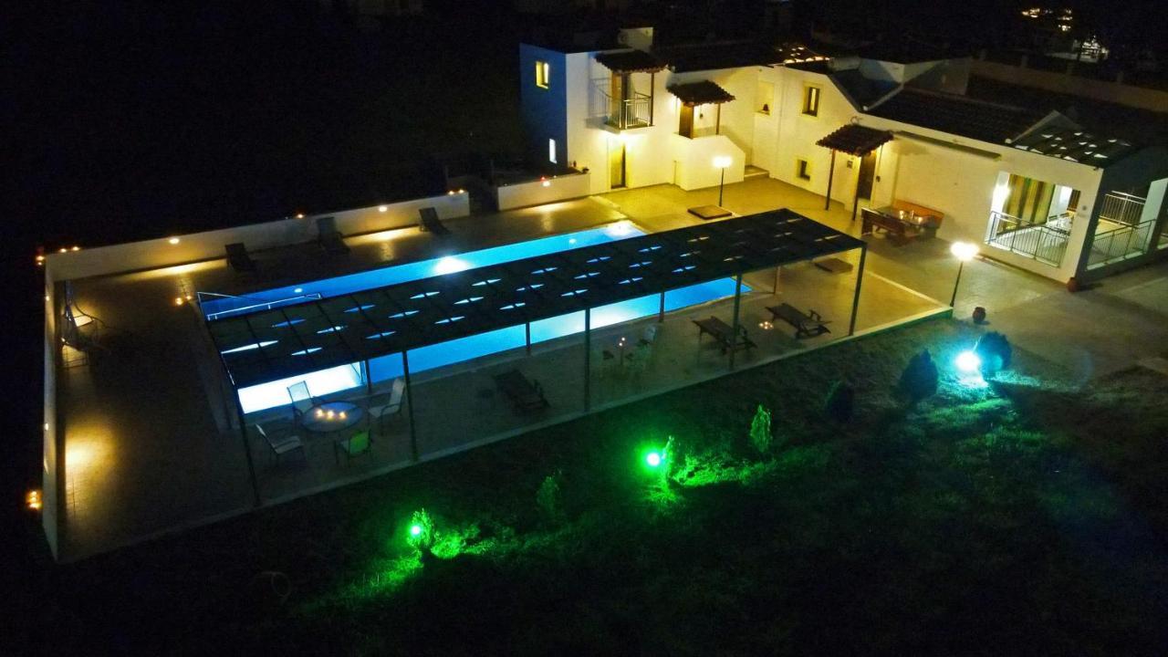Parissis Eden Villas Skiathos トロウロス エクステリア 写真