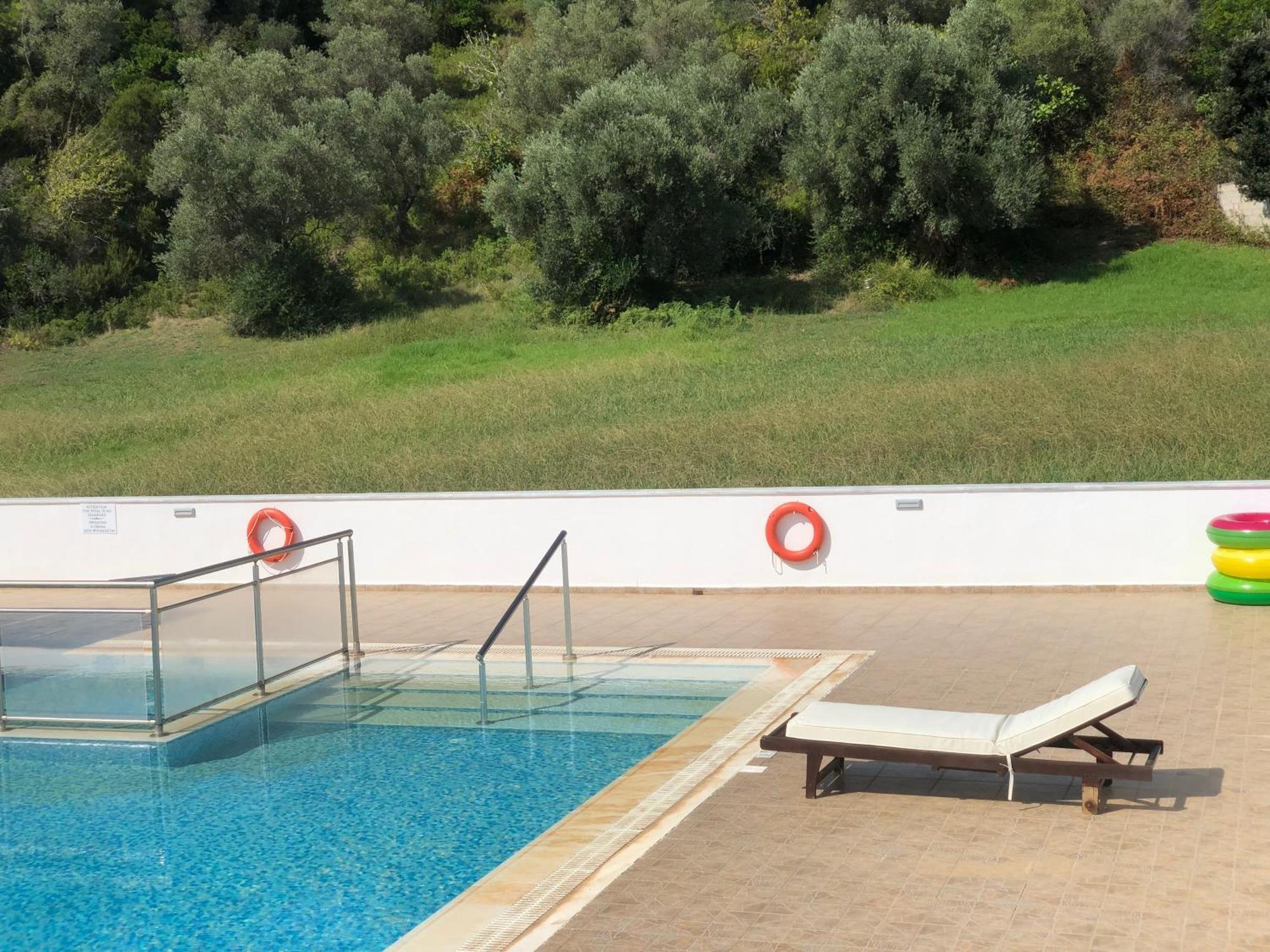 Parissis Eden Villas Skiathos トロウロス エクステリア 写真